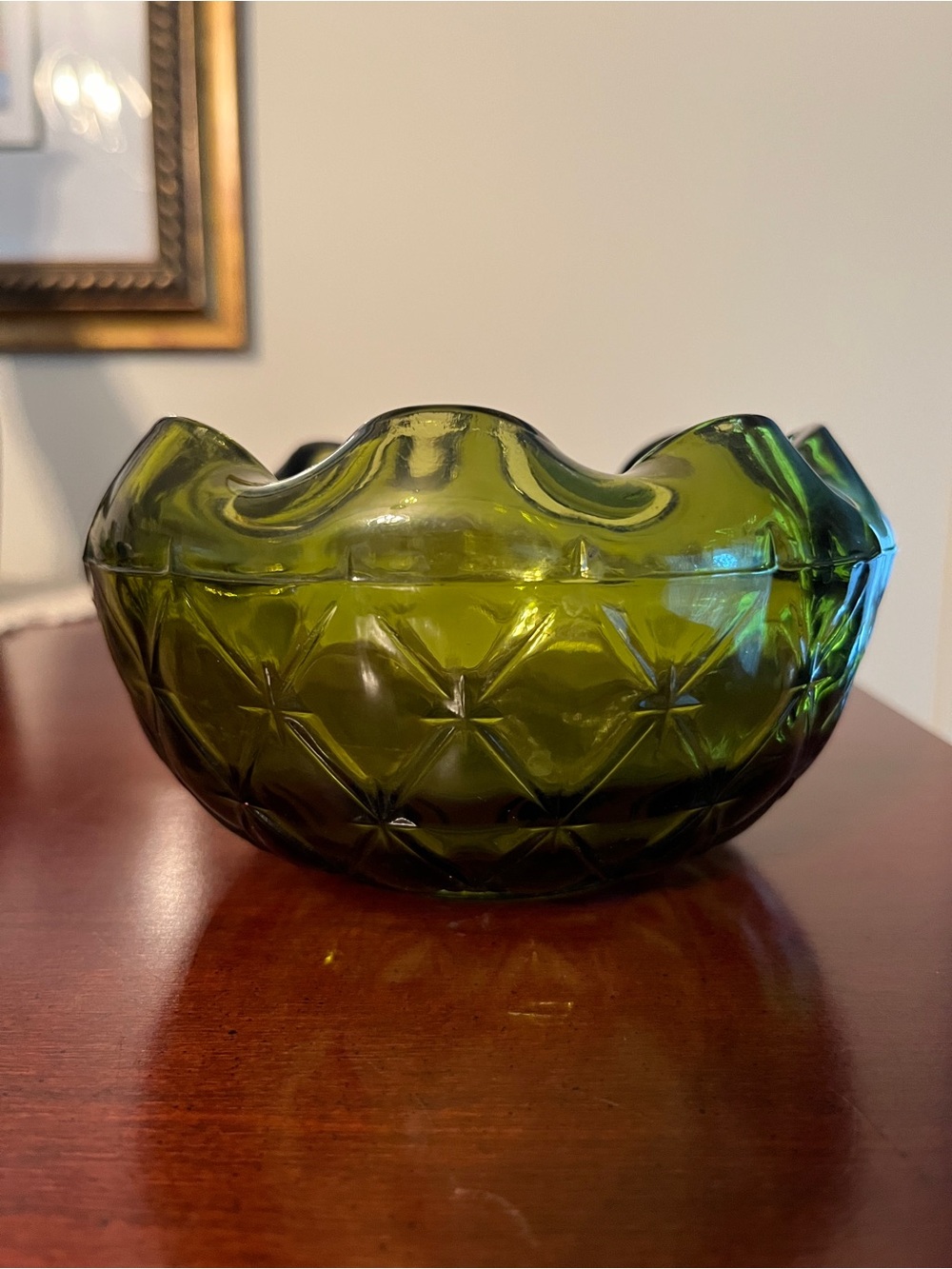 Vintage Indiana Glass Avocado Green Bowl w/Diamond Pattern and Scalloped Rim